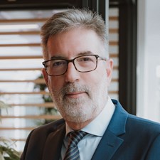 speaker Alberto Piaggesi