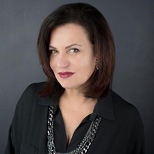speaker Anna Ponzianelli