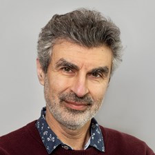 Yoshua Bengio