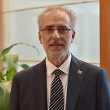 Dino Elisei