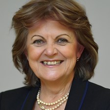 Elisa Ferreira