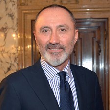 speaker Valerio Veronesi