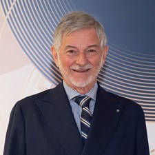 speaker Gabriele Pelissero