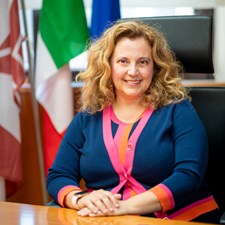 speaker Giovanna Iannantuoni