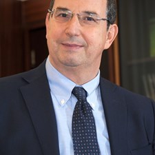 speaker Giuseppe Castagna