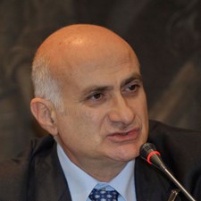 speaker Giuseppe Ippolito