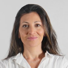 speaker Lucia Russo