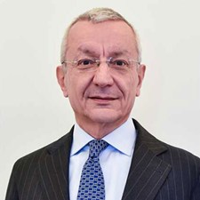 speaker Massimo Luviè