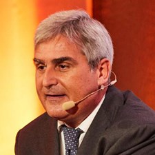 speaker Piero Dragan