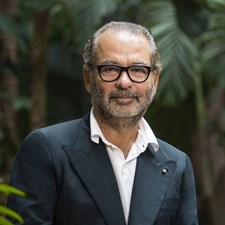 speaker Remo Ruffini