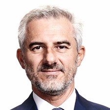 speaker Riccardo Serrini