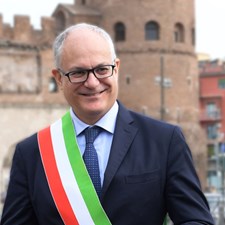 speaker Roberto Gualtieri