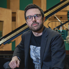 Julian Oliver Mazzariello