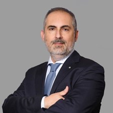 speaker Stefano Donnarumma