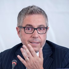speaker Maurizio Turci