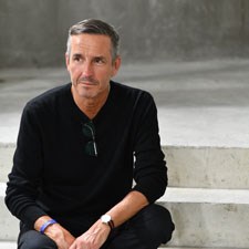 speaker Dries Van Noten